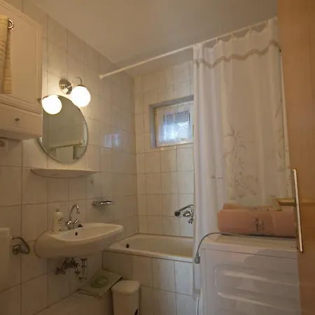 Cozy Apartment Heviz